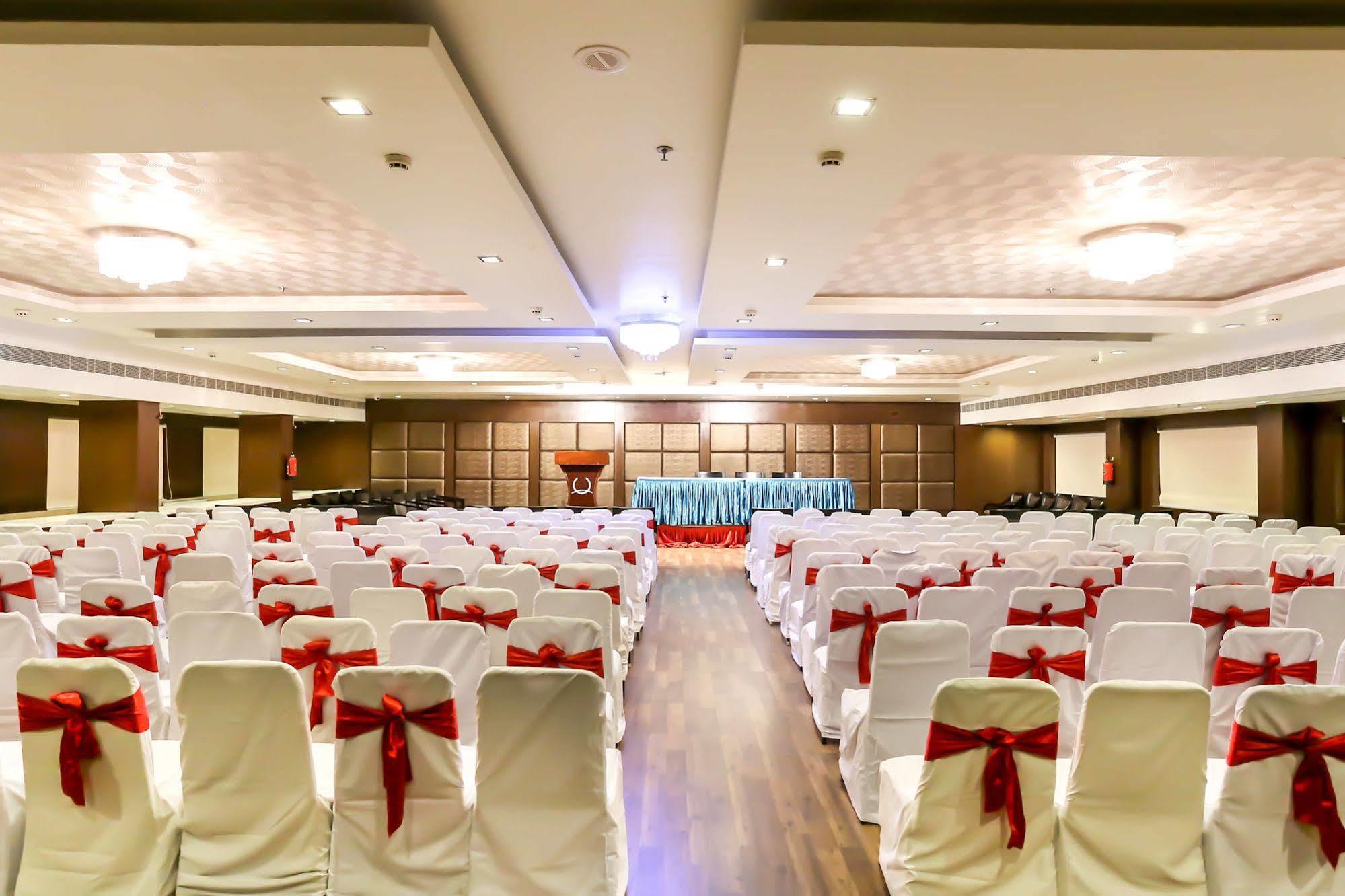 เบสท์เวสเทิร์น รามจันทรา Hotel วิสาขปัตนัม ภายนอก รูปภาพ